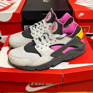 Nike Air Huarache Run SE Pure Platinum